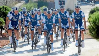  ??  ?? Team Novo Nordisk on a training ride.