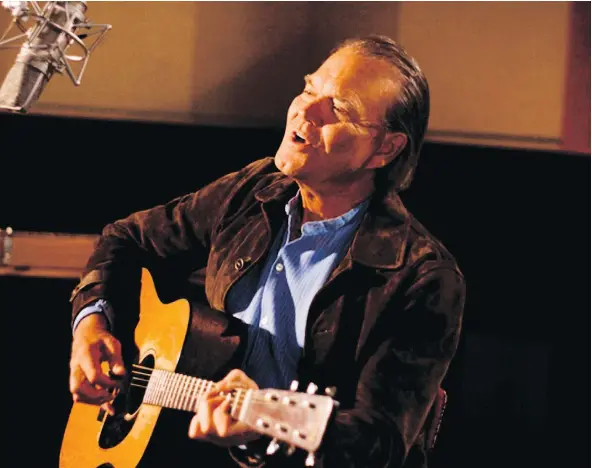 ??  ?? Glen Campbell won five Grammy Awards, sold more than 45 million records and was voted into the Country Music Hall of Fame in 2005.