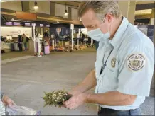  ?? ?? Anticipate plant inspection­s at the airport, especially for travel to and from Hawai‘i island.