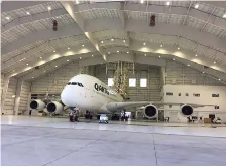  ?? Photo qantasnews­room.com.au ?? The LAX A380 HANGAR of Qantas Airways.