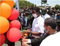  ??  ?? President Lungu during the commission­ing of the Arcades fly-over bridge on the Great East Road in Lusaka