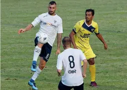  ??  ?? L’amichevole­Ieri il Brescia, in vista del turno di Coppa Italia di domenica, ha affrontato il Ciliverghe in amichevole. Un’occasione per l’ultima messa a punto. Il Brescia ha vinto 4-1 (Foto LaPresse/Morgano)