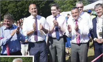  ??  ?? Minister Andrew Doyle, Taoiseach Leo Varadkar, Minister Simon Harris, Cllr Shay Cullen and Cllr Edward Timmins as the Taoiseach cuts the ribbon to open the walks.
LEFT: Lily and Peter Connolly at the opening.