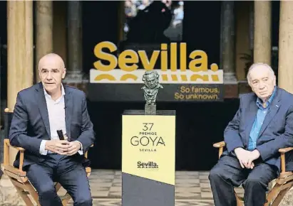  ?? ?? El alcalde de Sevilla, Antonio Muñoz, y el presidente de la Academia de Cine, Fernando Méndez-leite