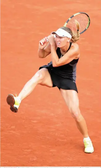  ??  ?? Caroline Wozniacki es una de las favoritas al título femenino en Roland Garros.
