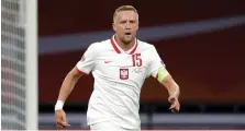  ?? ?? Kamil Glik, esperto difensore della Polonia