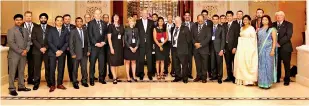  ??  ?? New Zealand trade delegation together with Ceylon Chamber of Commerce members