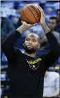  ?? DOUG DURAN — STAFF PHOTOGRAPH­ER ?? The Warriors’ DeMarcus Cousins is set to make his season debut on Friday against the L.A. Clippers.