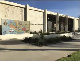  ?? MIKE SPRAGUE — STAFF ?? The Los Angeles County Norwalk Regional Library, 12350Imper­ial Highway, see in 2019 will offer four-hour training sessions in administer­ing Naloxone.