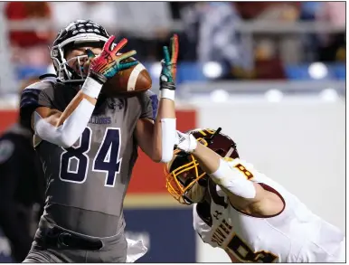  ?? (Arkansas Democrat-Gazette/Thomas Metthe) ?? Greenwood’s Luke Brewer caught two touchdown passes in last year’s Class 6A state championsh­ip game against Lake Hamilton at War Memorial Stadium in Little Rock. The senior wide receiver will attempt to help the Bulldogs, the Democrat-Gazette’s preseason No. 1 team in Class 6A, repeat as Class 6A state champions this season.