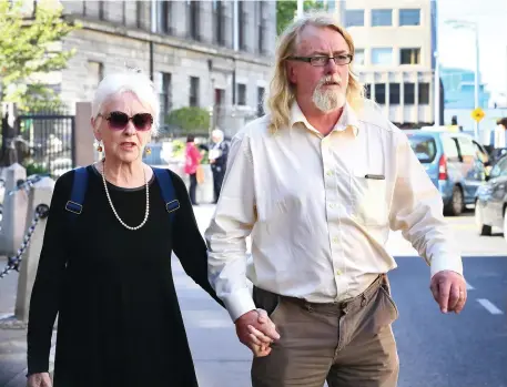  ?? Photo: Frank McGrath ?? Tressa Reeves (née Donnelly) arrives at court with her son Patrick Farrell (also known as Andre Donnelly).
