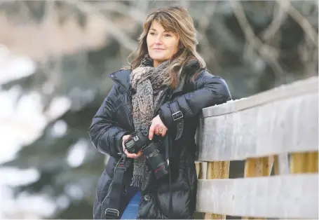  ?? BRENDAN MILLER ?? Jacquie Matechuk is a finalist for Team Canada in the 2021 World Photograph­ic Cup for a photo she shot in downtown Calgary.