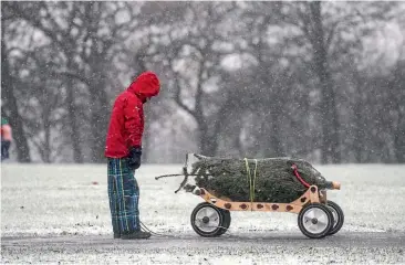  ?? GETTY IMAGES ?? For Kiwis overseas, the holiday season can highlight feelings of displaceme­nt.