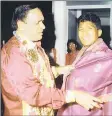 ??  ?? Sonny Pillay with the Malaysian minister of public works, Dato Samy Velu, in 1998.
