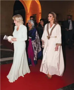  ?? (Ian Vogler/Pool via Reuters) ?? JORDAN’S QUEEN RANIA hosts Britian’s Camilla, Duchess of Cornwall, at a private dinner at Al Husseiniya Palace in Amman, Nov. 2021.