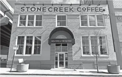  ?? MILWAUKEE JOURNAL SENTINEL ?? Stone Creek Coffee on North Fifth Street is among about a dozen of the "coffee shop first" cafes.