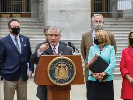  ?? PHOTO PROVIDED ?? New York State Senate Republican­s called for a fix to New York’s broken unemployme­nt system.