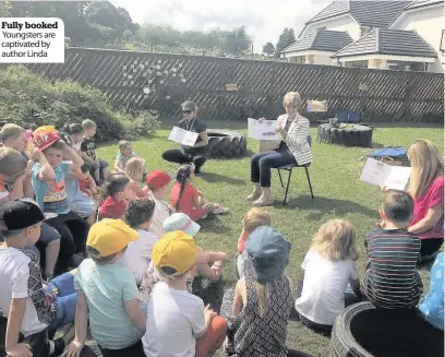  ??  ?? Fully booked Youngsters are captivated by author Linda