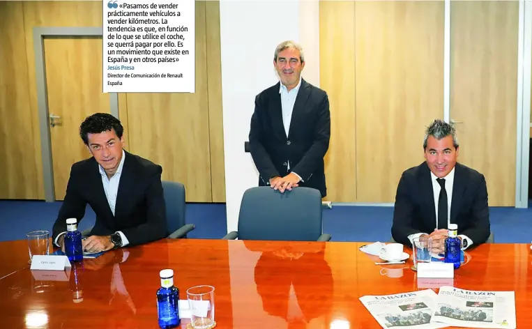  ??  ?? De izquierda a derecha, Carlos López (Hyundai), Jesús Presa (Renault), Josep María Recasens (SEAT), Arturo Pérez de Lucía (Aedive) y Manuel López Villena (Indra)