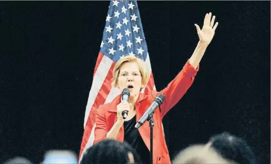  ?? JOSEPH PREZIOSO / AFP ?? El reto. Trump dijo que Warren nunca se atrevería a hacerse la prueba de ADN para demostrar sus raíces indias, pero la senadora se atrevió.