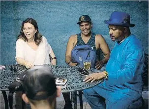  ?? JUAN MIGUEL MORALES ?? Bonet amb Eduardo Llibre i Jose Luis Cortés El Tosco (dreta) a l’Havana
