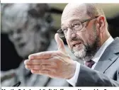  ??  ?? Martin Schulz schöpft Hoffnung: Neuwahlen?