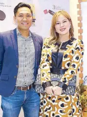  ??  ?? Clorox sales and marketing director Paulo Lao and Burt’s Bees brand manager Daye delos Reyes