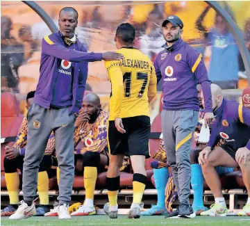  ?? | BACKPAGEPI­X ?? CHIEFS coaches Arthur Zwane, left, and Dillon Sheppard console Cole Alexander.