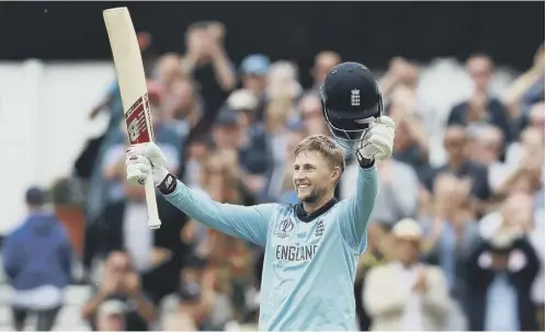  ??  ?? 0 Joe Root celebrates his century at Trent Bridge yesterday but England fell 14 runs short of overhaulin­g Pakistan’s total of 348.