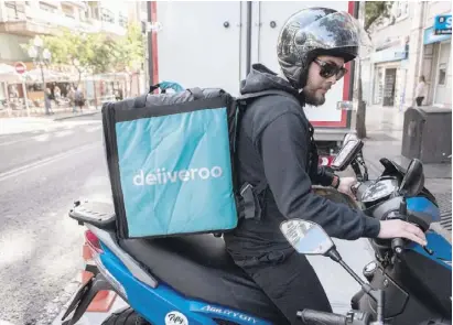  ??  ?? Auch Deliveroo ist in einigen spanischen Städten vertreten.