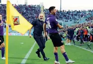  ??  ?? Marco Benassi esulta insieme a Stefano Pioli dopo il gol contro l’Udinese