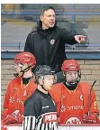  ?? FOTO: RDS ?? Erwartet enge Spiele: U20-Trainer Eduard Lewandowsk­i (m.).