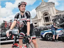  ?? DANIEL DAL ZENNARO THE ASSOCIATED PRESS ?? Tom Dumoulin of the Netherland­s waits to start the 11th stage of the Giro d’Italia cycling race from Assisi to Osimo.