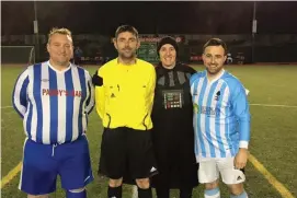  ??  ?? Darren Kearns (Cornview), Owen Mc Loughlin (Referee), Kenny Appleby & Joe Magee (Forrest Celtic)