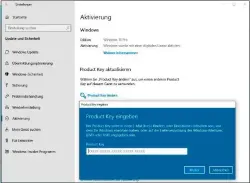  ??  ?? Wenn Sie ein Windows Home zu einem Windows Pro upgraden wollen, können Sie hier unter „Einstellun­gen“den neuen Windows-key eingeben. Günstige Keys bekommen Sie vor allem bei Online-händlern.