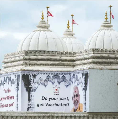  ?? PETER J. THOMPSON / NATIONAL POST ?? The BAPS Swaminaray­an Mandir Hindu Temple in Toronto is hosting a COVID-19 vaccinatio­n site.