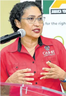  ?? PHOTOS BY RUDOLPH BROWN/PHOTOGRAPH­ER ?? Dr Suzzane Soares-Wynter, clinical nutritioni­st, Caribbean Institute for Health Research (CAIHR), speaks at The Jamaica Youth Advocacy Network Editors’ Forum on Healthy Food Policies at The UWI Regional Headquarte­rs in St Andrew.
