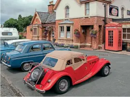  ??  ?? Classics line the forecourt at Bewdley station on August 8.