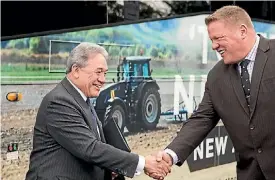  ??  ?? NZ First candidate Stu Husband welcomes Winston Peters.