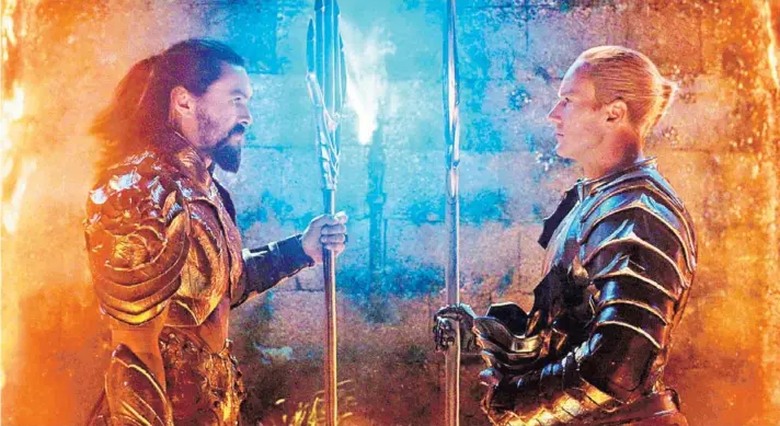  ??  ?? ► Jason Momoa (izquierda) interpreta a Aquaman, mientras que Patrick Wilson da vida a su medio hermano Orm.