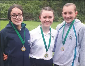  ??  ?? DCW athletes at the County Wicklow Cross Country Relays: Gold medallists Kayleigh Keogh, Alex Careyand Lily Sheehy.