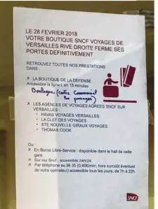  ??  ?? A la gare Rive-droite, un panneau annonce la fermeture de la boutique le 28 février.