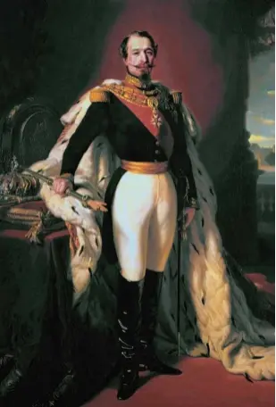  ??  ?? Portrait officiel de Napoléon III, empereur des Français (1852), oeuvres de Franz Xaver Winterhalt­er (1805-1873).