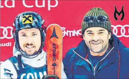  ?? FOTO: INSTAGRAM ?? Marcel Hirscher con Alberto Tomba en el podio de Madonna. Está a punto de superar en el ranking al mito italiano