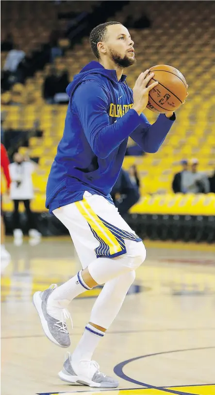  ?? — GETTY IMAGES FILES ?? Stephen Curry gets in a shooting drill in preparatio­n for his return to the lineup in their Western Conference semifinal against the Pelicans. Curry has been out since March 23.