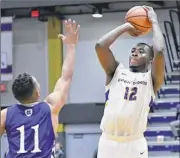  ?? Lori Van Buren / Times Union ?? Ualbany’s lone senior starter Devonte Campbell was held to just two points in each of the team’s two games in Belfast, Northern Ireland, combining to shoot 1-for-12 from the field.