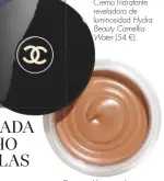  ??  ?? Crema-gel bronceador­a Crème Belle Mine Ensoleillé­e (43 €),