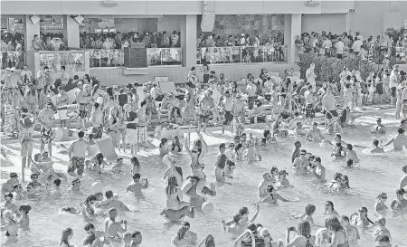  ?? PROVIDED BY ERIK KABIK ?? Wet Republic at MGM Grand in Las Vegas has a popular summer pool party.