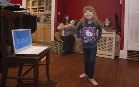  ?? CHRIS SO/TORONTO STAR ?? Clara Bergs, a 10-year-old who is autistic and has DiGeorge syndrome, surprised her parents by learning an intricate routine from the opera Coppélia.