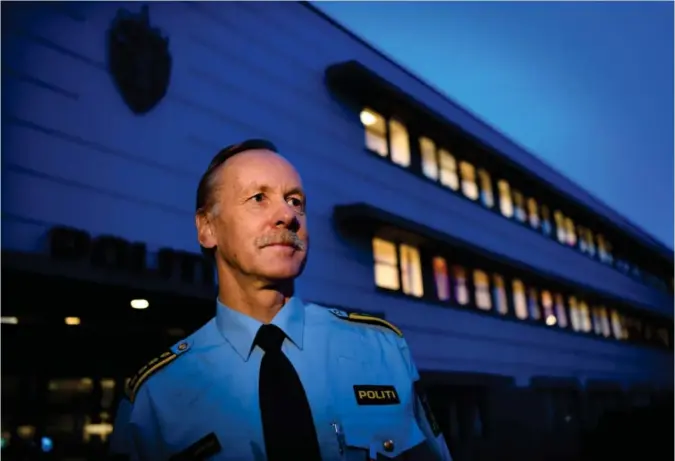  ?? PÅL CHRISTENSE­N ?? Stasjonssj­ef i Stavanger Odd Tveit Jørgensen mener politiets jobb ble vanskelige­re etter flyttingen.